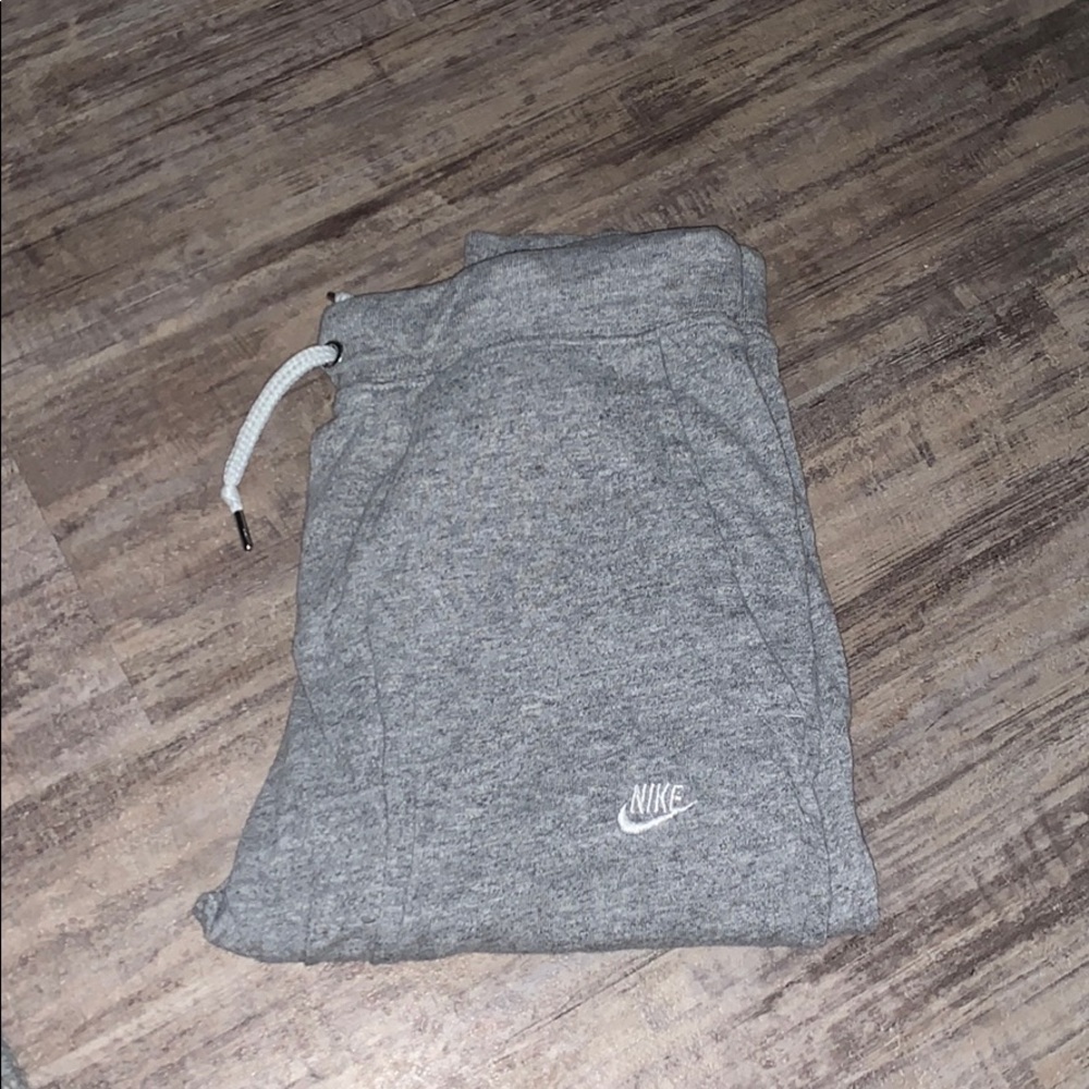 Nike gray sweatpants